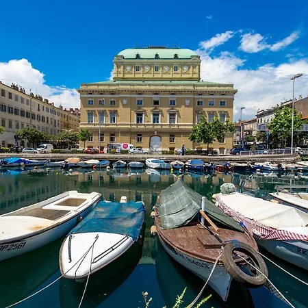 Apartment With Love Center Rijeka