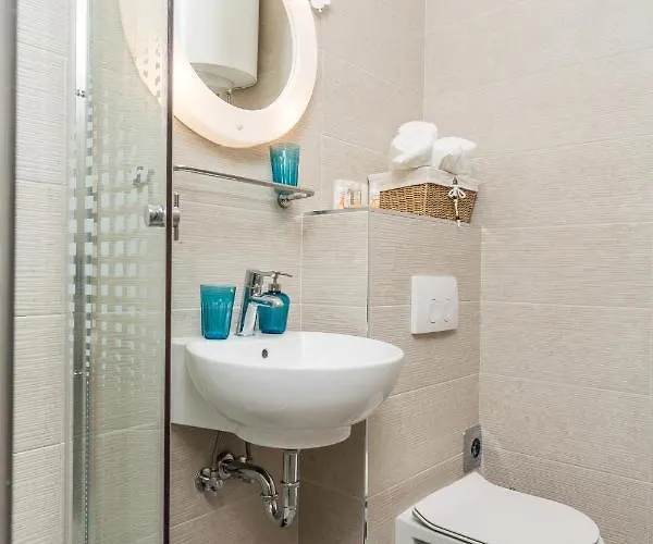 With Center Apartment Rijeka